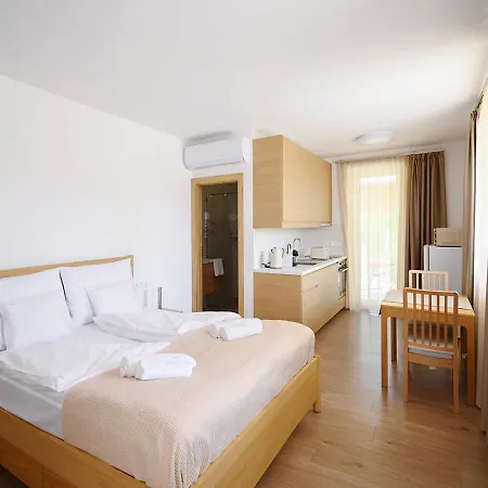 Ady 33 Premium Apartamento Siófok